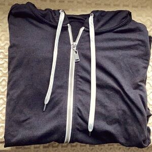 Worn twice, Vuori Halo zip up hoodie, black women’s large
